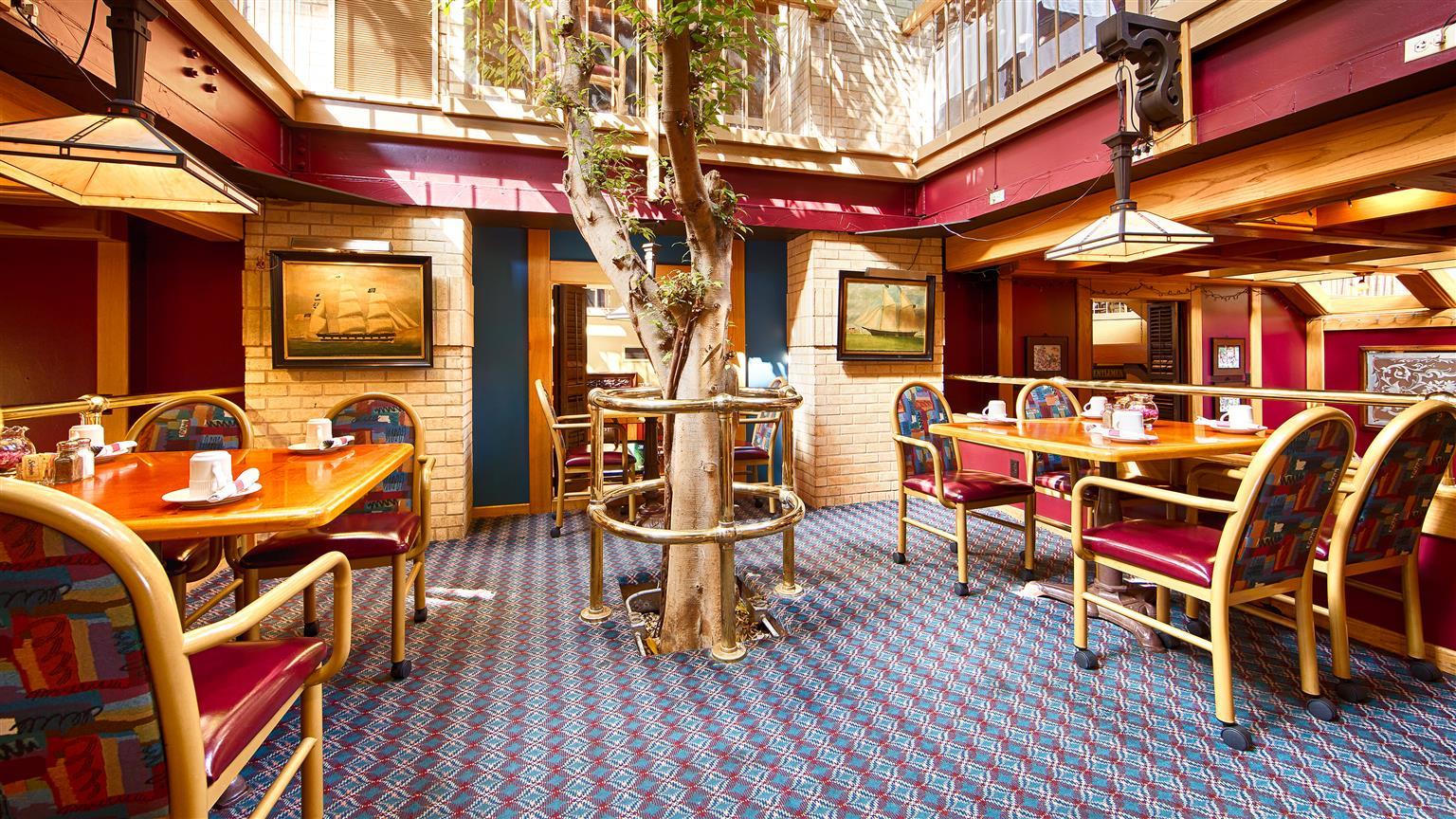 Western Executive Plaza 3* Lafayette