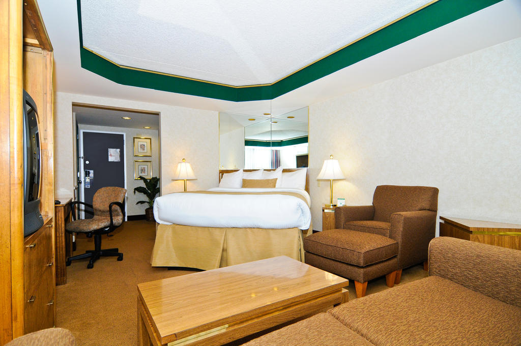 Western Executive Plaza Hotel