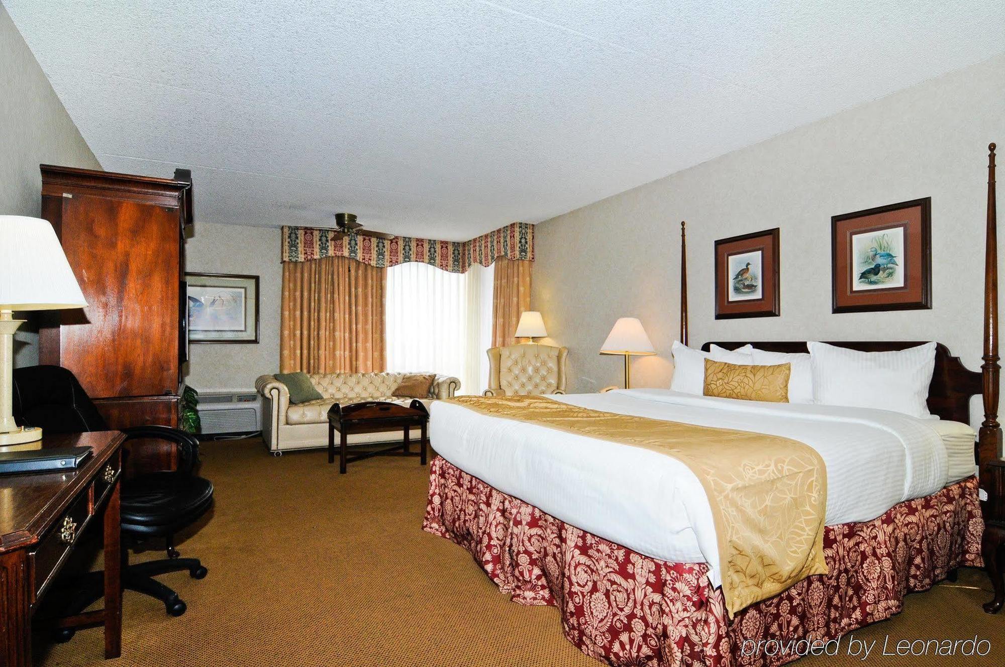 Western Executive Plaza Hotel Lafayette